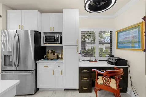 1661 Watermark Circle NE St Petersburg FL 33702