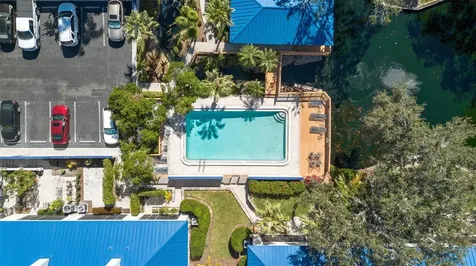 1661 Watermark Circle NE St Petersburg FL 33702