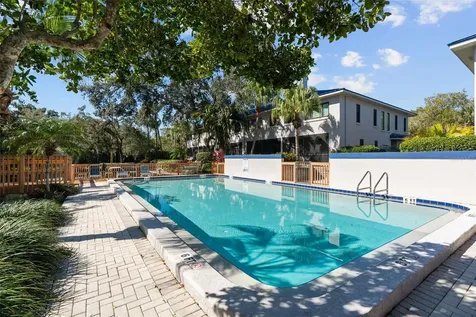1661 Watermark Circle NE St Petersburg FL 33702