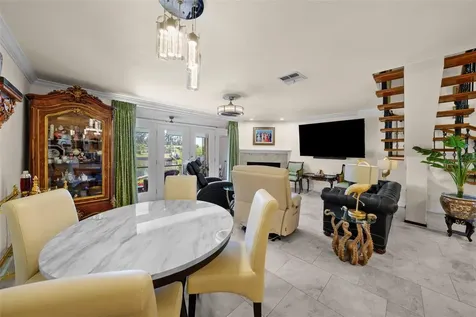1661 Watermark Circle NE St Petersburg FL 33702