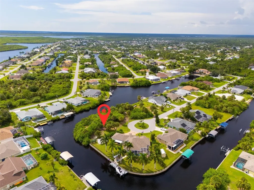 4497 Bayview Street Port Charlotte FL 33948