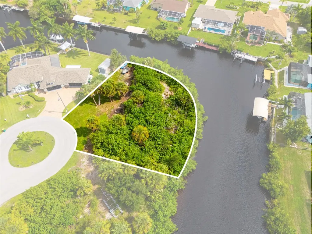 4497 Bayview Street Port Charlotte FL 33948