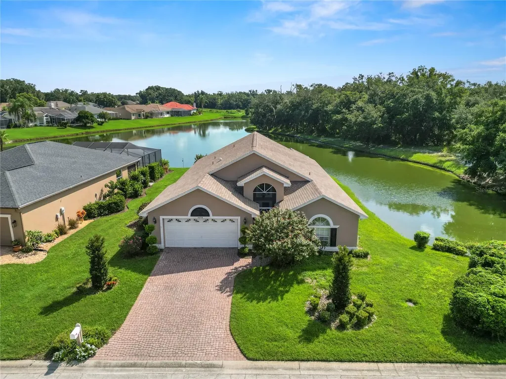 4494 Fairway Oaks Drive Mulberry FL 33860