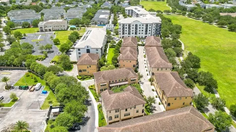 2159 Bosque Alley Orlando FL 32814