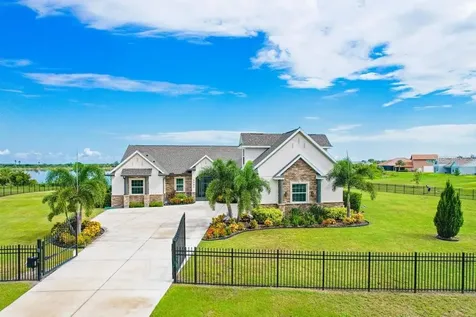 3307 Gulf City Road Ruskin FL 33570