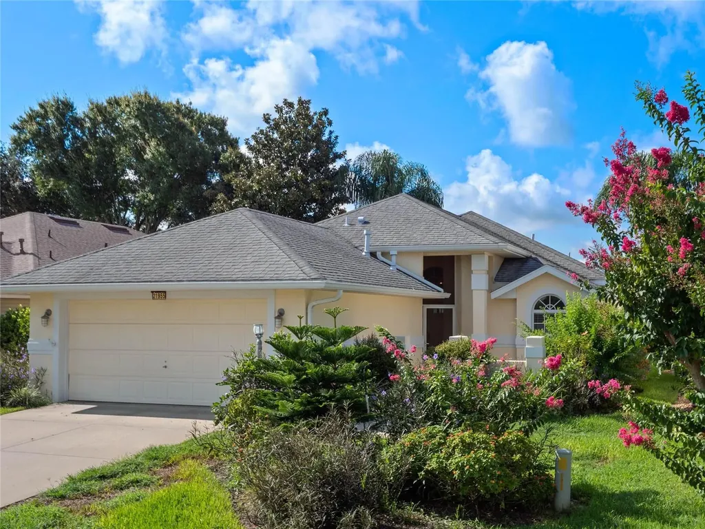 21955 Royal Street Georges Lane Leesburg FL 34748