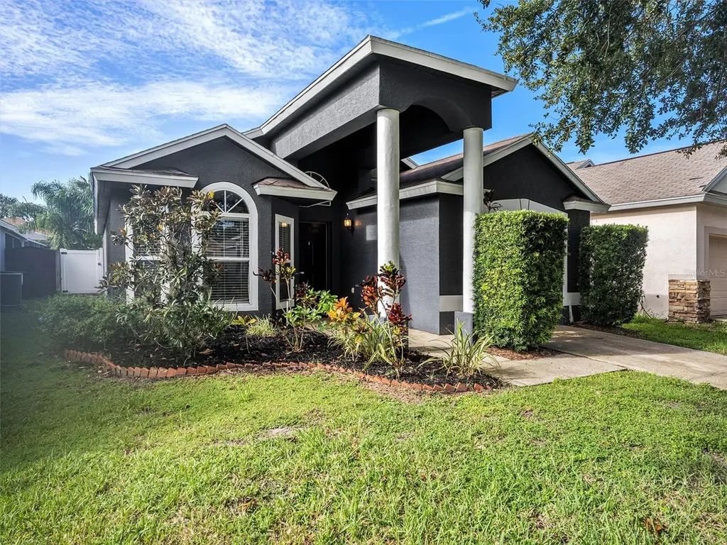7631 Clovelly Park Place Apollo Beach FL 33572