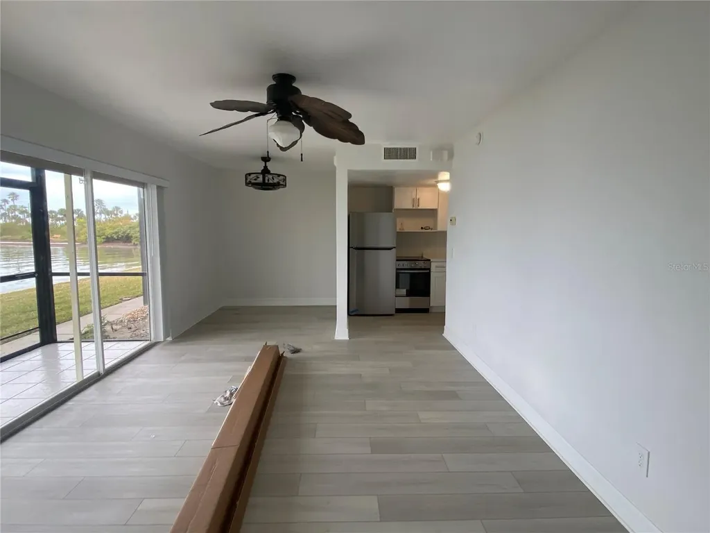 2570 Gary Circle Dunedin FL 34698