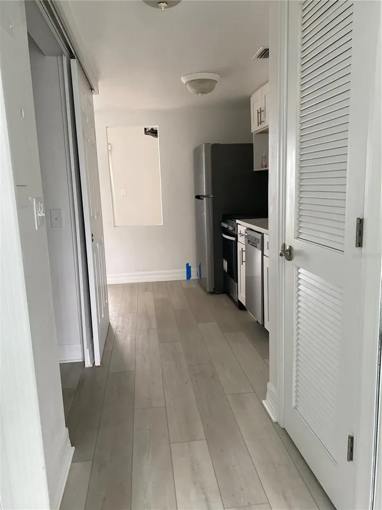 2570 Gary Circle Dunedin FL 34698