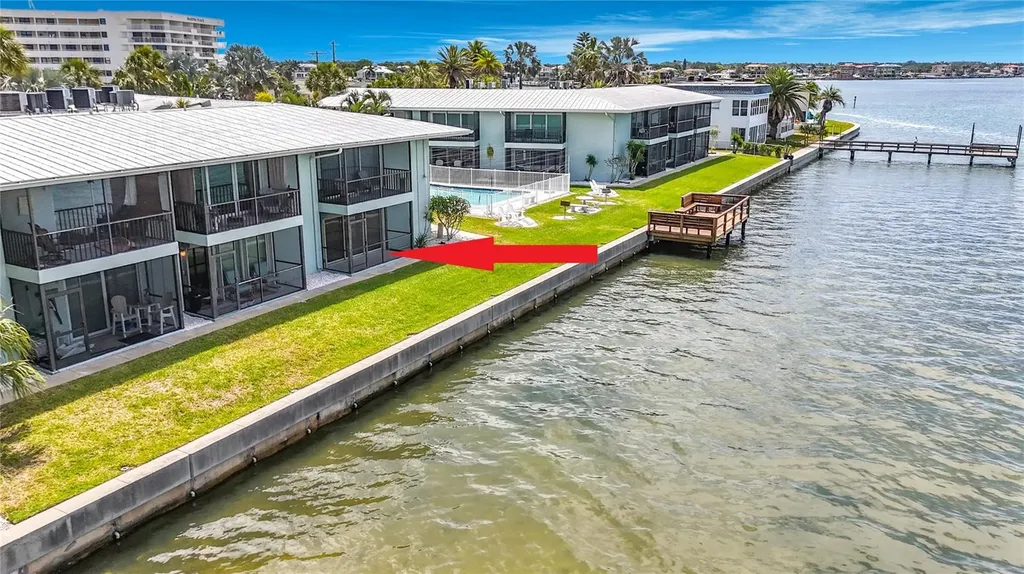 2570 Gary Circle Dunedin FL 34698