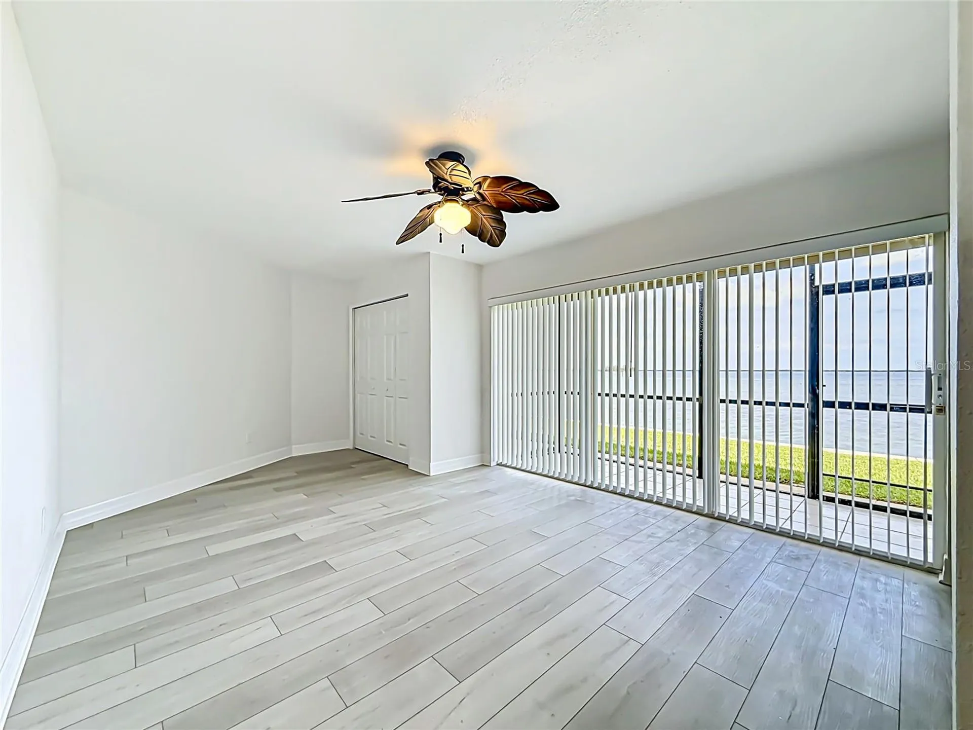 2570 Gary Circle Dunedin FL 34698