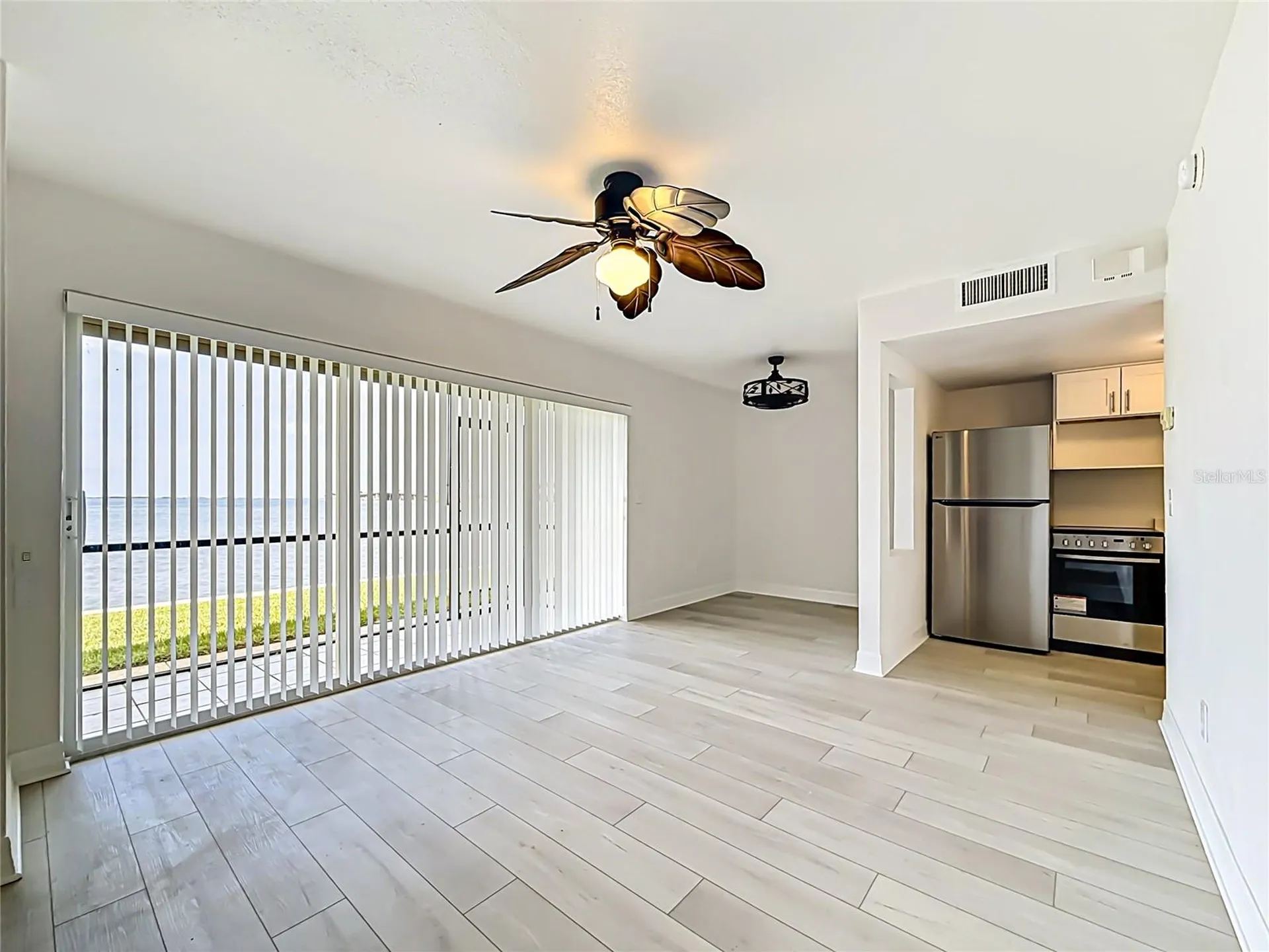 2570 Gary Circle Dunedin FL 34698