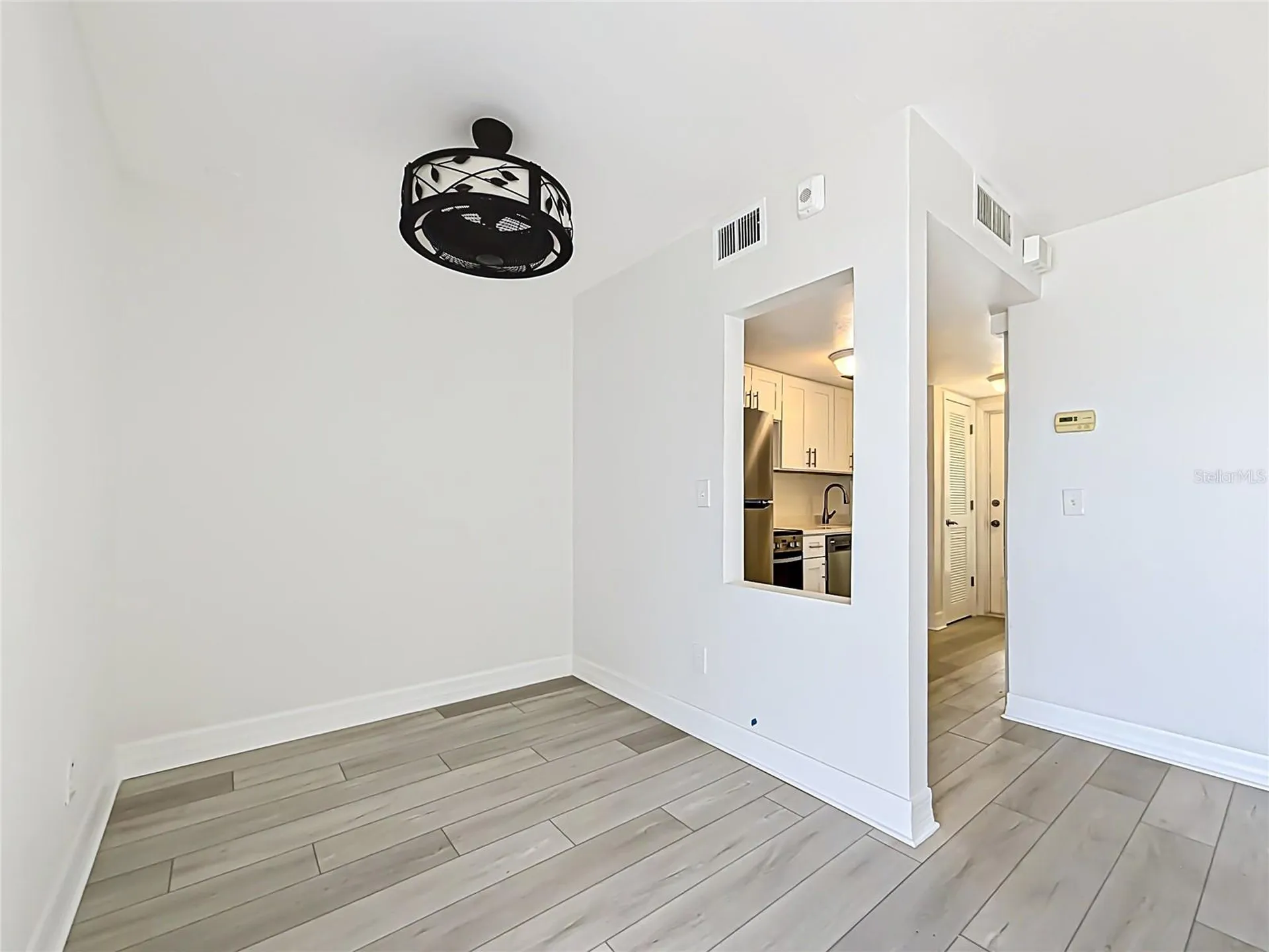 2570 Gary Circle Dunedin FL 34698