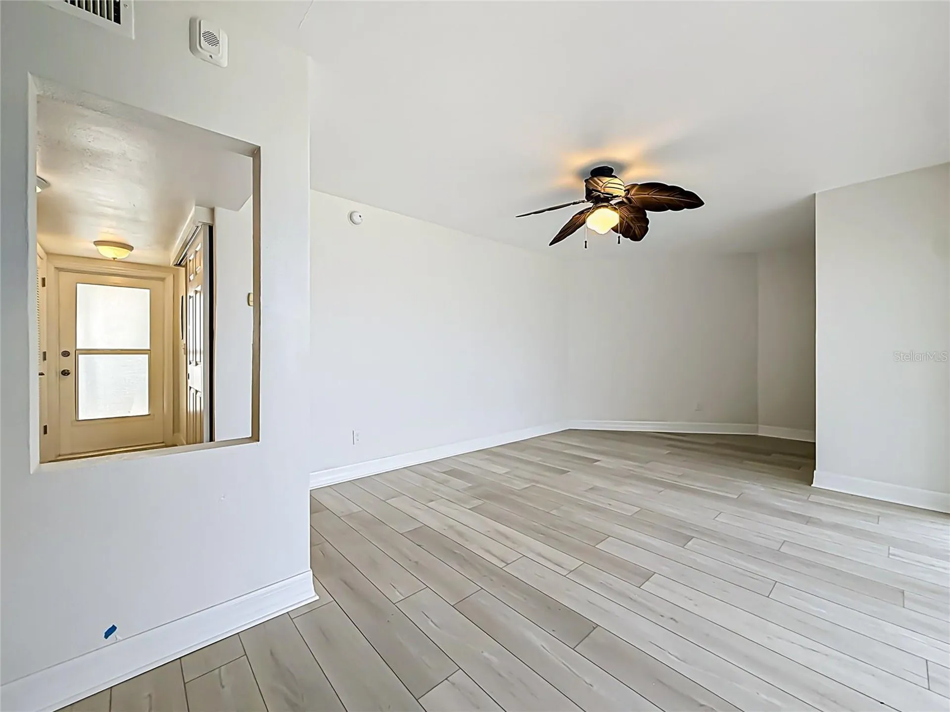 2570 Gary Circle Dunedin FL 34698