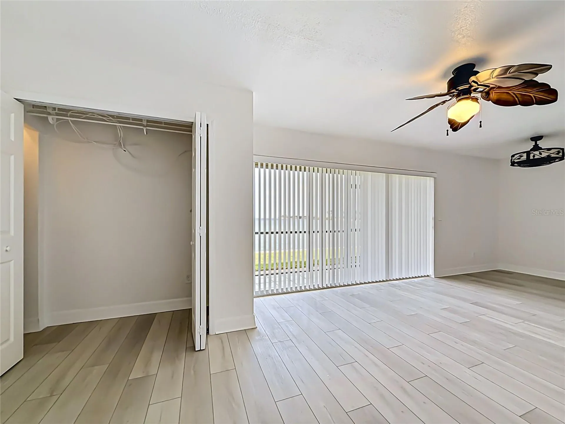 2570 Gary Circle Dunedin FL 34698