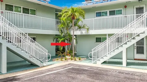 2570 Gary Circle Dunedin FL 34698