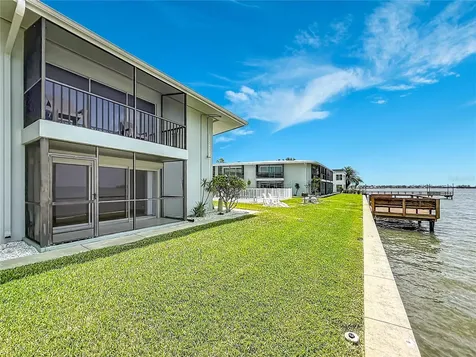 2570 Gary Circle Dunedin FL 34698