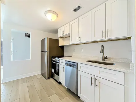 2570 Gary Circle Dunedin FL 34698