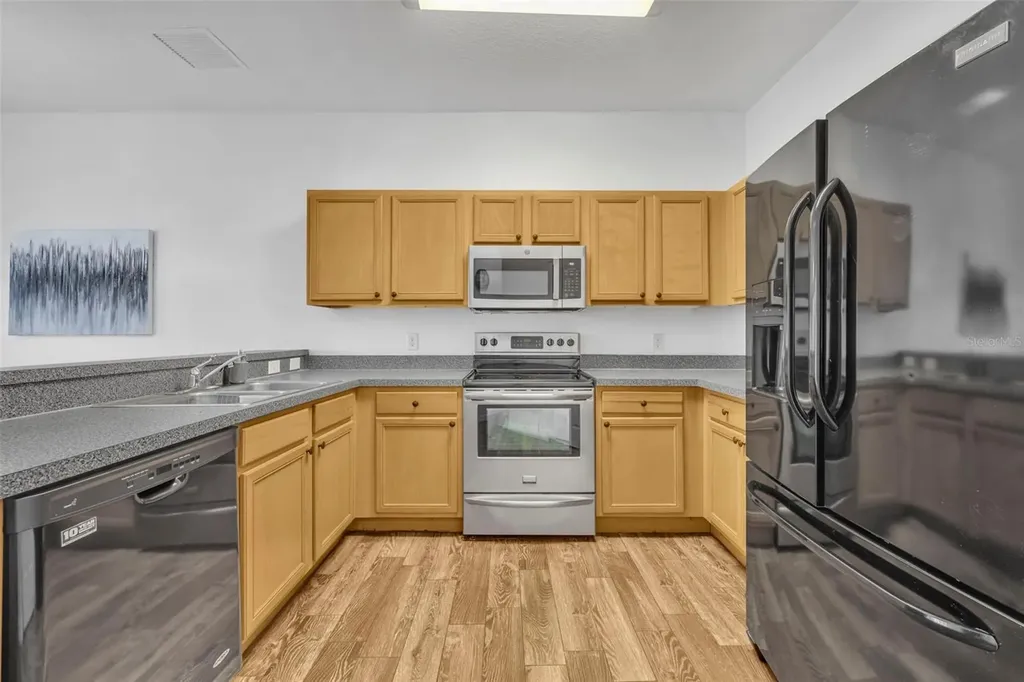 492 Tupelo Circle Davenport FL 33897