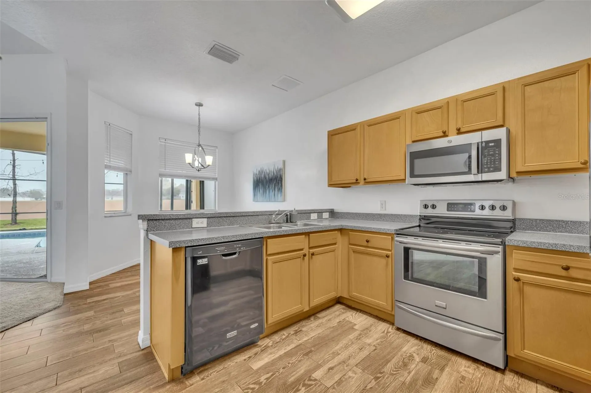 492 Tupelo Circle Davenport FL 33897