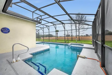 492 Tupelo Circle Davenport FL 33897