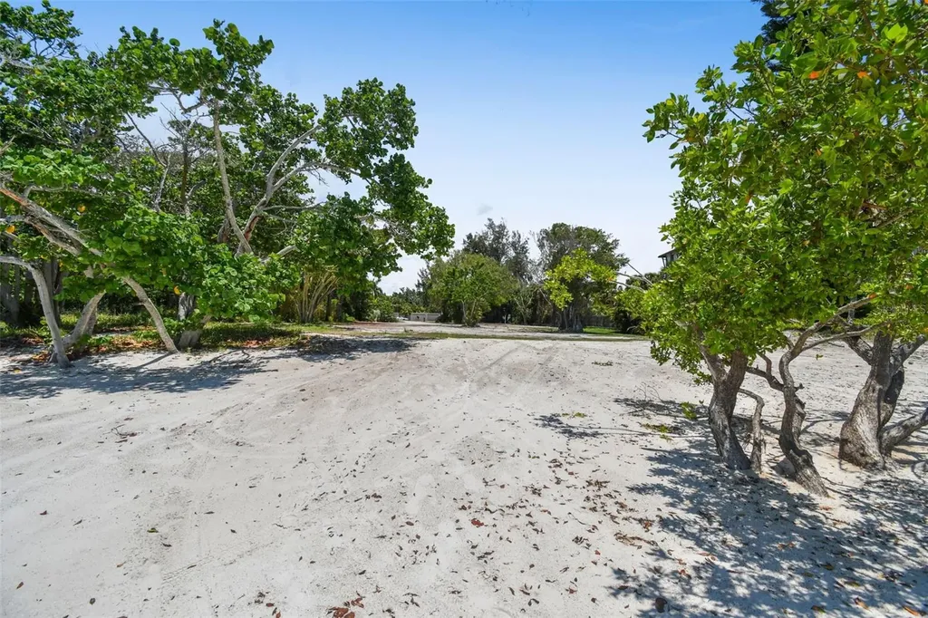 4105 Shell Road Sarasota FL 34242