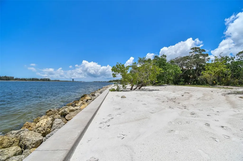 4105 Shell Road Sarasota FL 34242