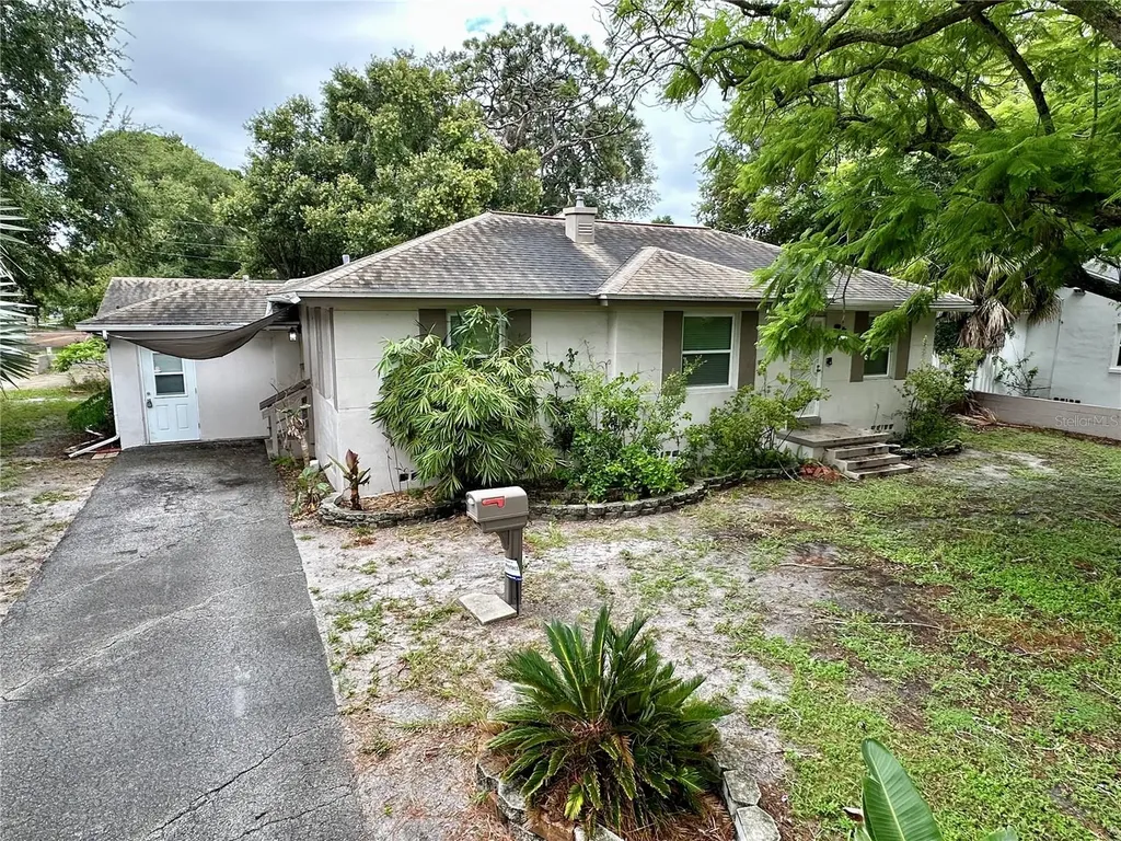 6900 9th Avenue N St Petersburg FL 33710