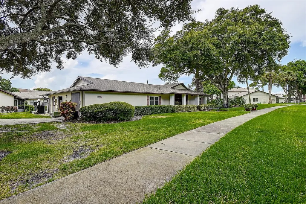 2438 Enterprise Road Clearwater FL 33763