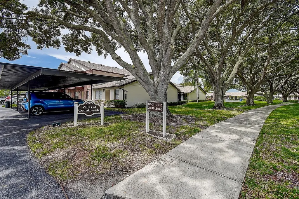 2438 Enterprise Road Clearwater FL 33763