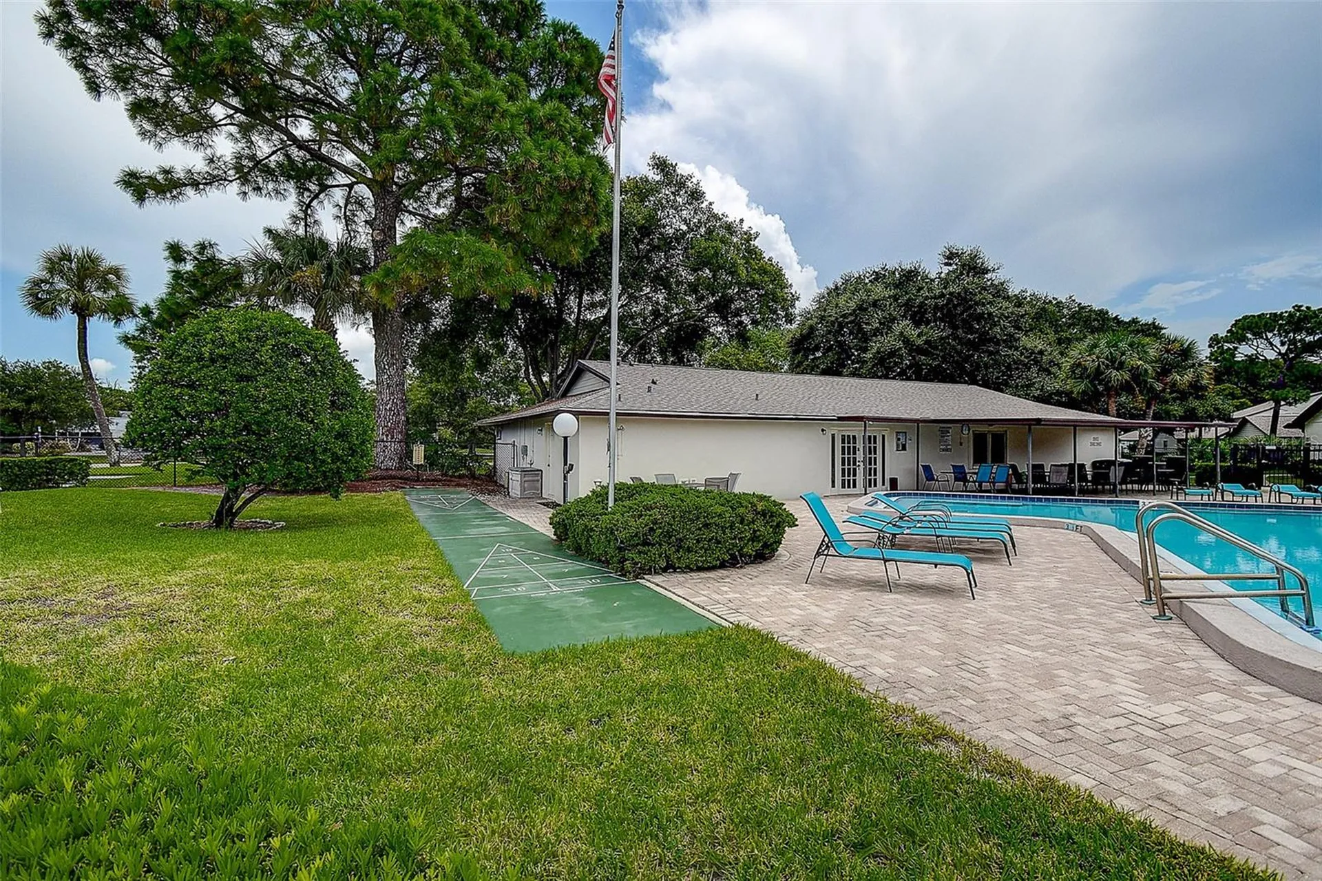 2438 Enterprise Road Clearwater FL 33763