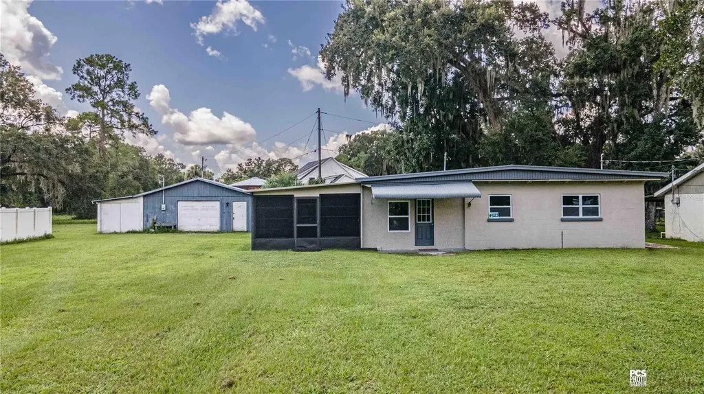 4623 NW 45th Lane Lake Panasoffkee FL 33538
