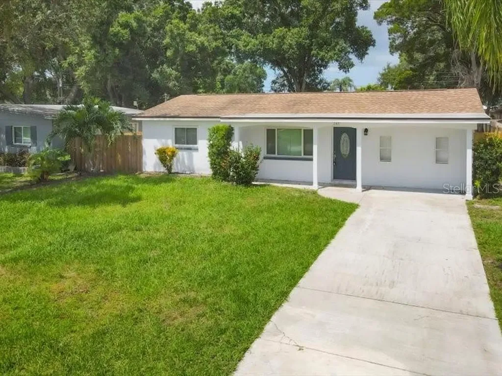 248 Royal Palms Drive Largo FL 33771