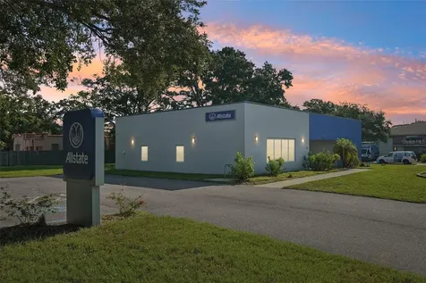 3209 30th Avenue S St Petersburg FL 33712