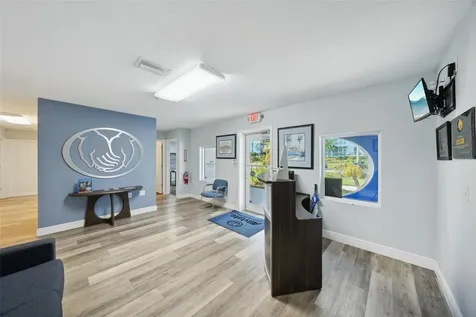 3209 30th Avenue S St Petersburg FL 33712