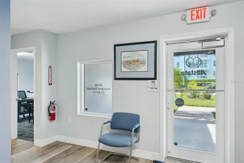 3209 30th Avenue S St Petersburg FL 33712