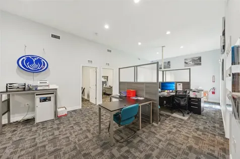 3209 30th Avenue S St Petersburg FL 33712