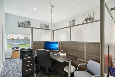 3209 30th Avenue S St Petersburg FL 33712