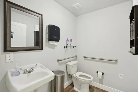 3209 30th Avenue S St Petersburg FL 33712