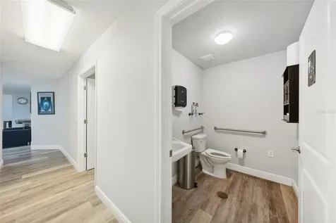 3209 30th Avenue S St Petersburg FL 33712