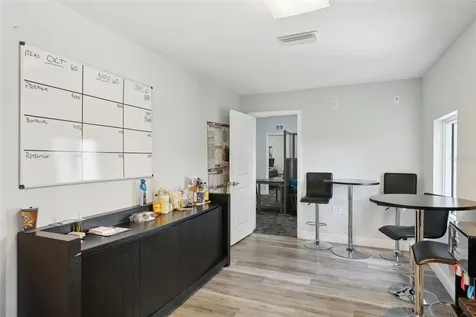 3209 30th Avenue S St Petersburg FL 33712