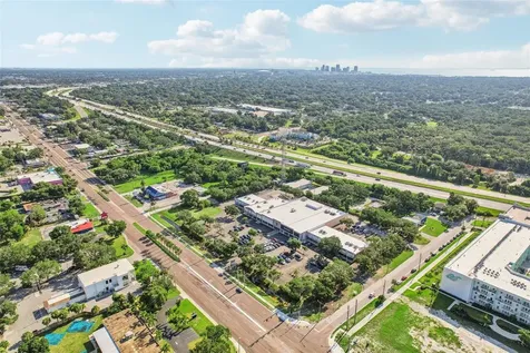 3209 30th Avenue S St Petersburg FL 33712