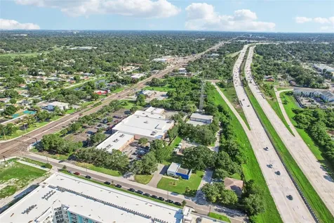 3209 30th Avenue S St Petersburg FL 33712