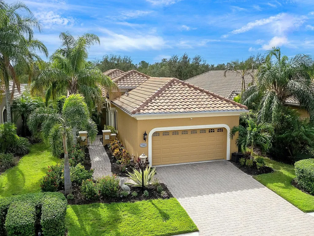 7266 Belleisle Glen Lakewood Ranch FL 34202