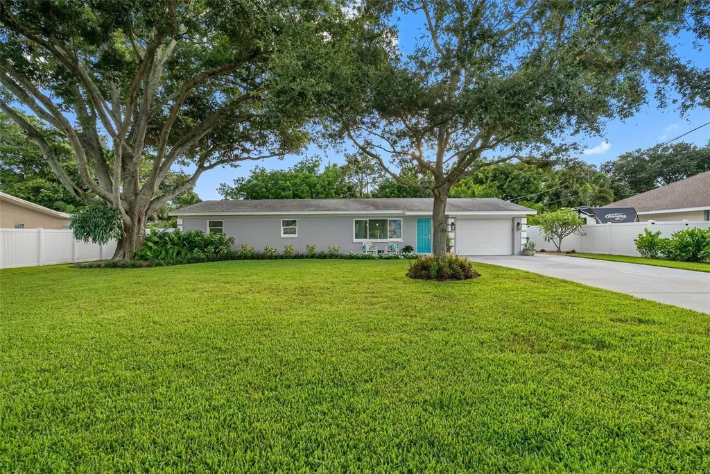 9642 134th Way Seminole FL 33776