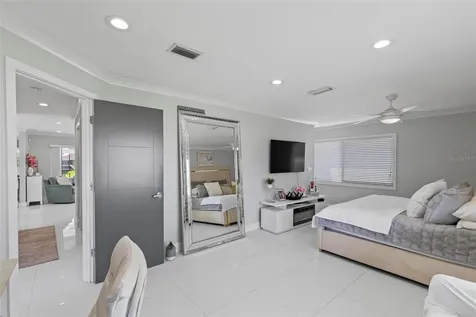4 Cardwell Court Palm Coast FL 32137