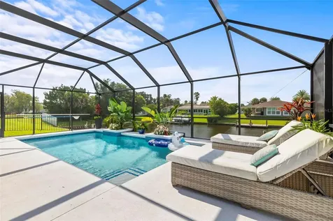 4 Cardwell Court Palm Coast FL 32137