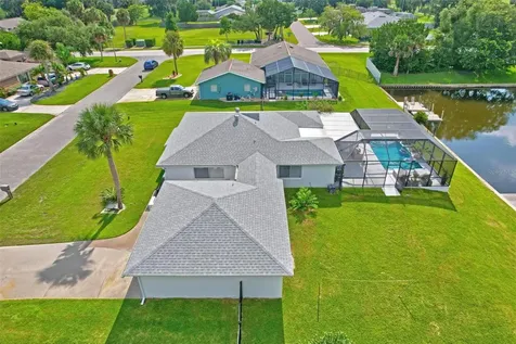 4 Cardwell Court Palm Coast FL 32137