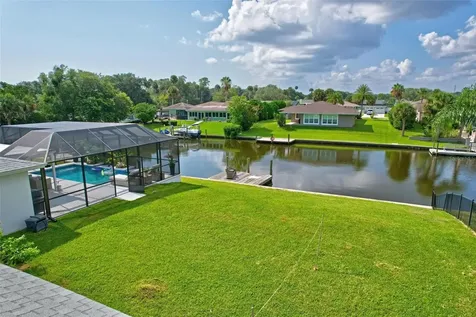 4 Cardwell Court Palm Coast FL 32137