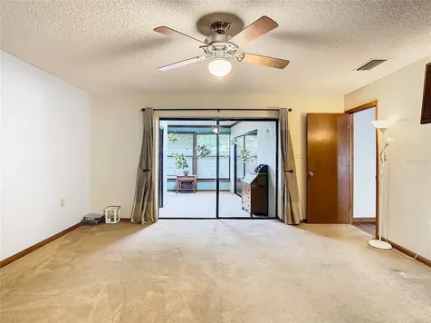 3015 Forest Club Drive Plant City FL 33566